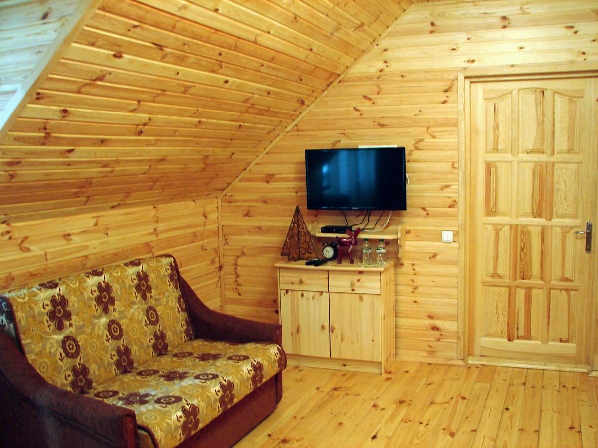 Pershyi Kordon Tourist Complex Hotel Medvedevka Стая снимка