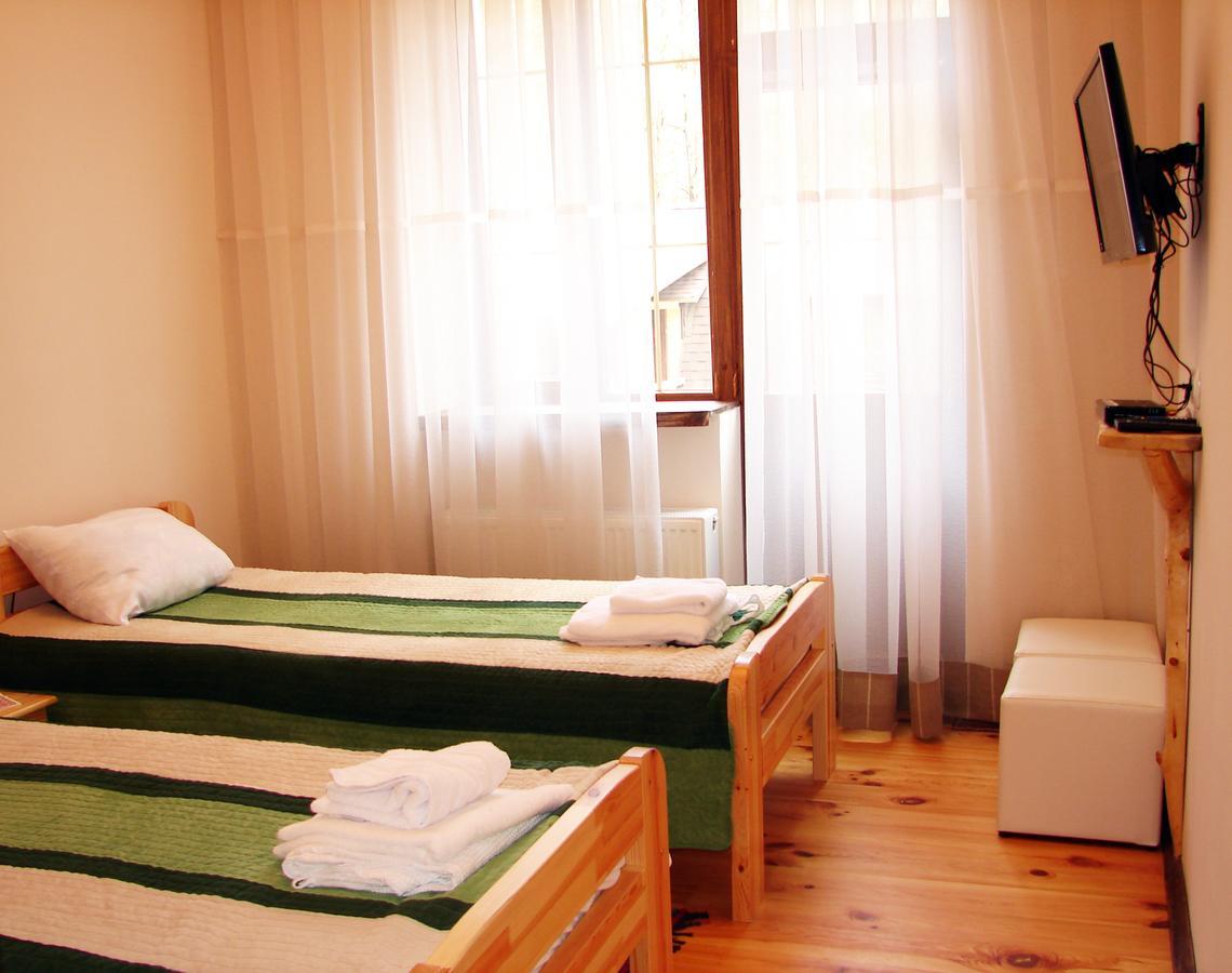 Pershyi Kordon Tourist Complex Hotel Medvedevka Стая снимка